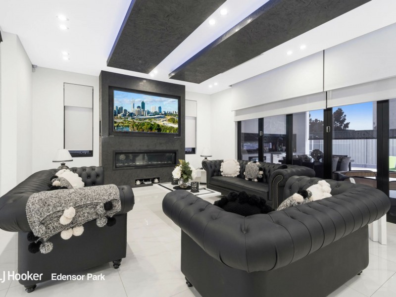 14 Wilding Street, Edensor Park NSW 2176