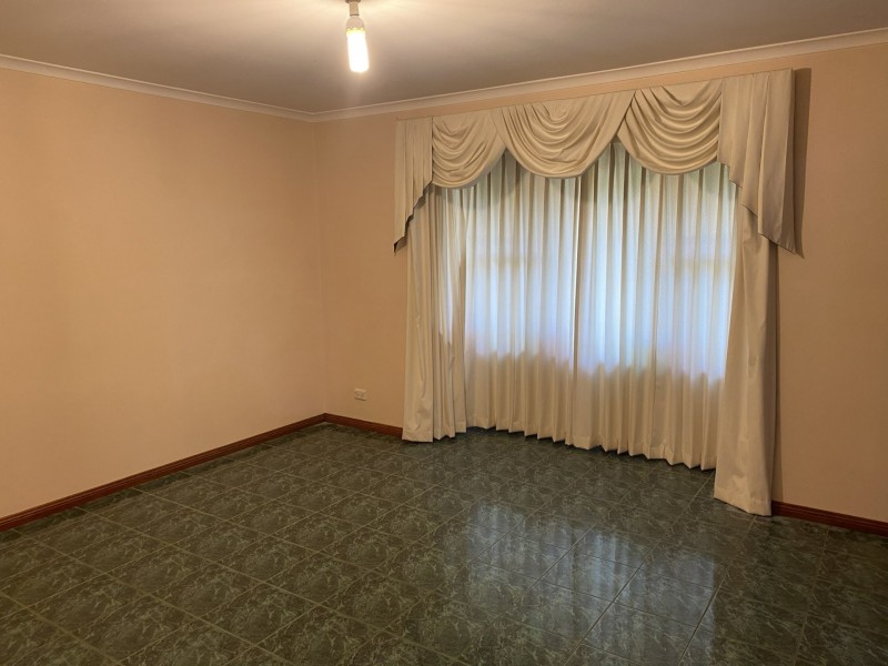 36 Clarevale Street, Edensor Park NSW 2176