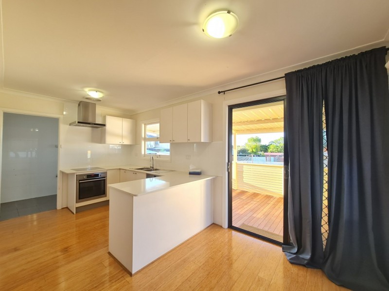 2 Lang Street, Smithfield NSW 2164
