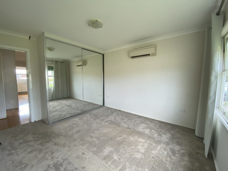 2 Lang Street, Smithfield NSW 2164