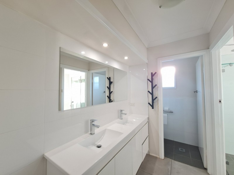 2 Lang Street, Smithfield NSW 2164