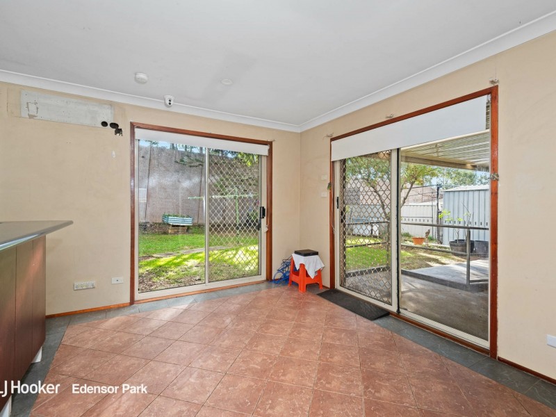 13 Glen Elgin Crescent, Edensor Park NSW 2176