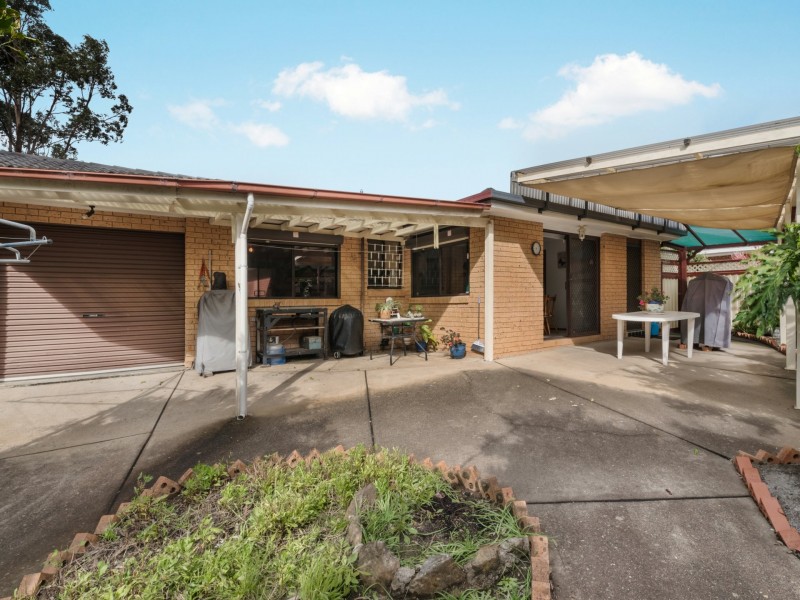 Greenfield Park NSW 2176