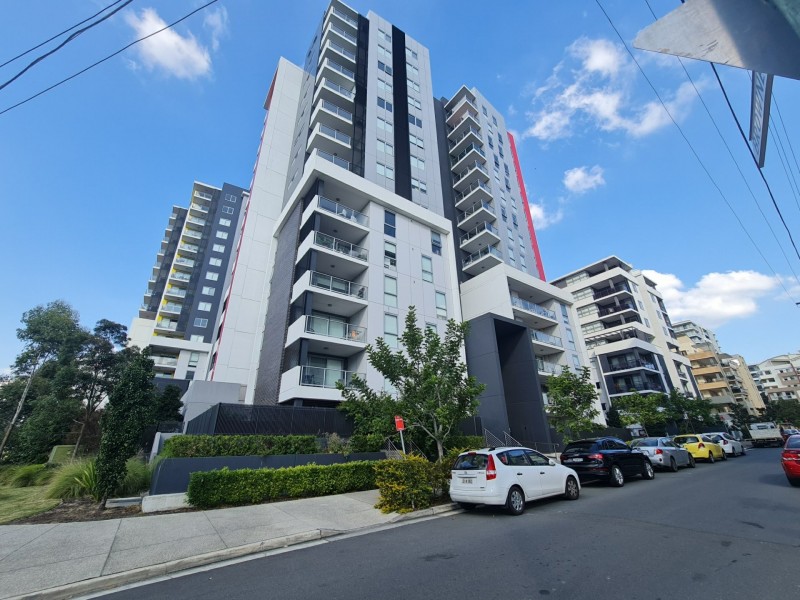 155/2 Browne Parade, Warwick Farm NSW 2170