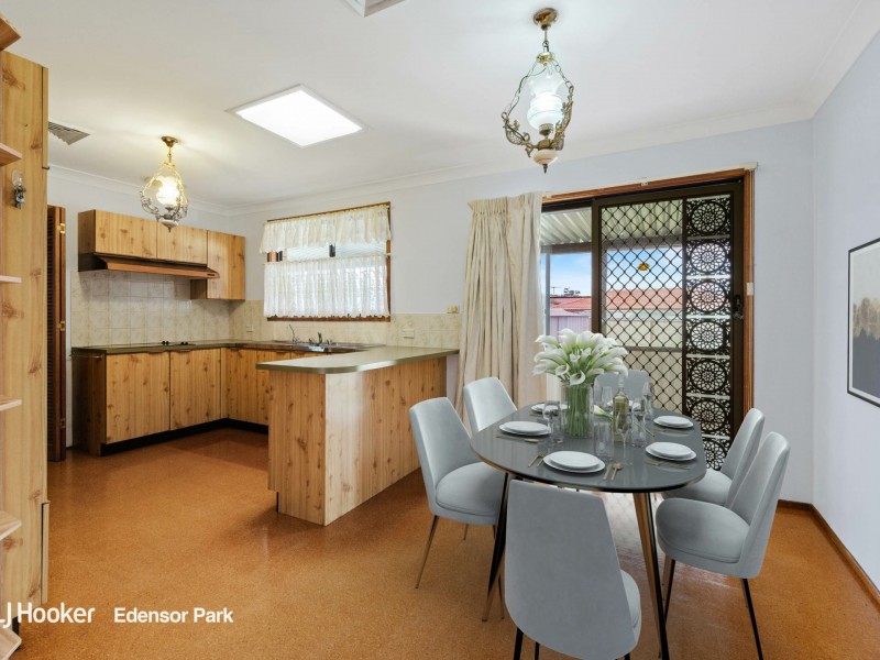 9 Huxley Place, Wetherill Park NSW 2164