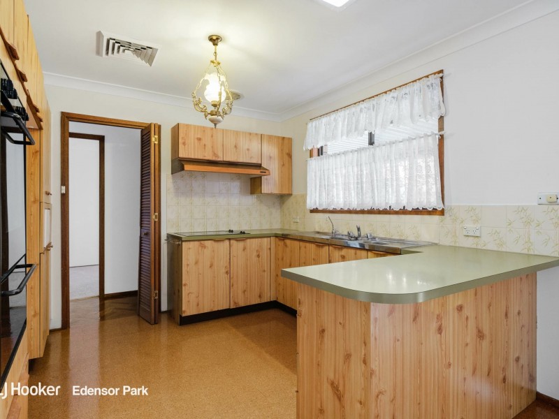 9 Huxley Place, Wetherill Park NSW 2164