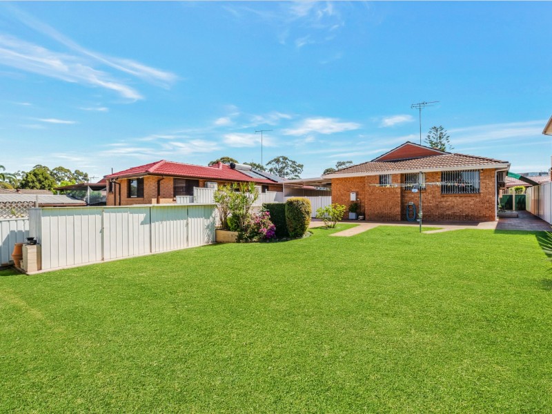 Bossley Park NSW 2176