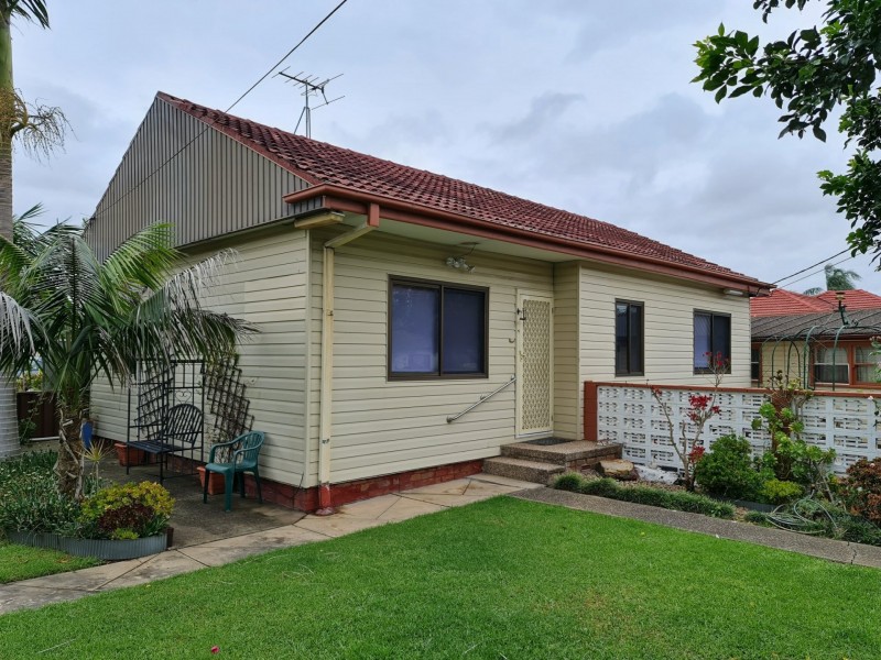 14 Chisholm Street, Smithfield NSW 2164