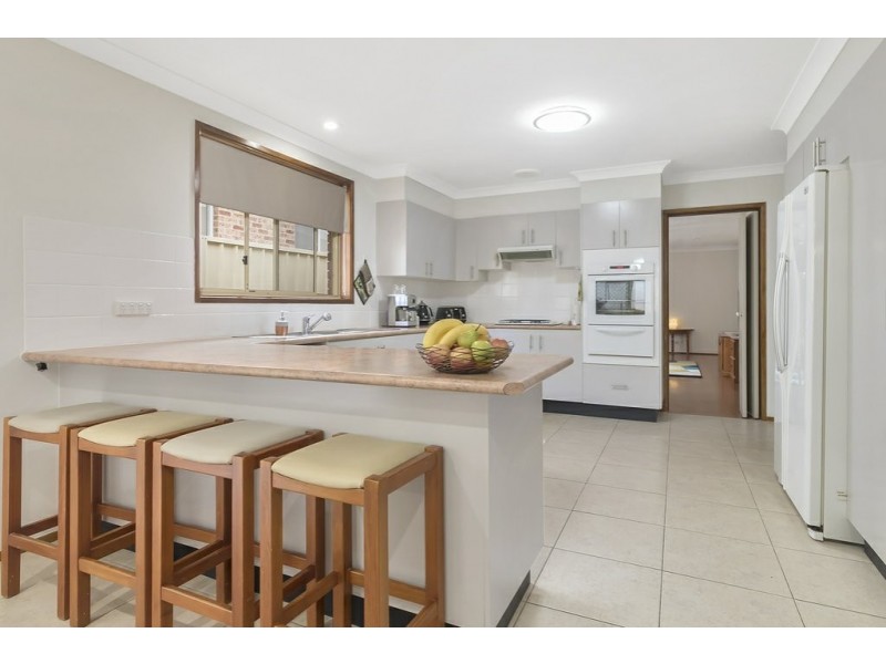28 Zappia Place, Edensor Park NSW 2176