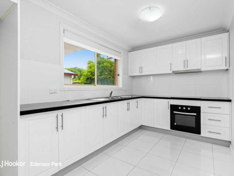 6 Richards Road, Wakeley NSW 2176