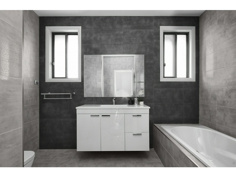 6 Qurna Road, Edmondson Park NSW 2174