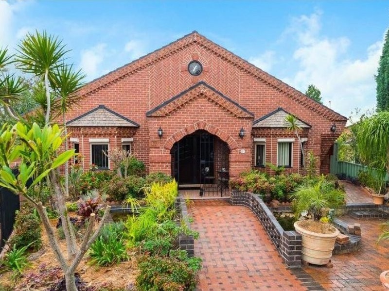 37 Garland Crescent, Bonnyrigg Heights NSW 2177