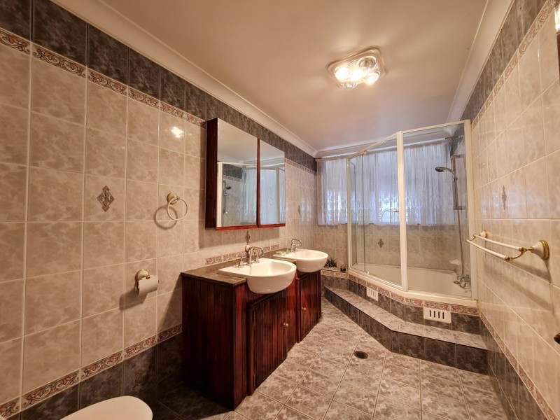 37 Garland Crescent, Bonnyrigg Heights NSW 2177