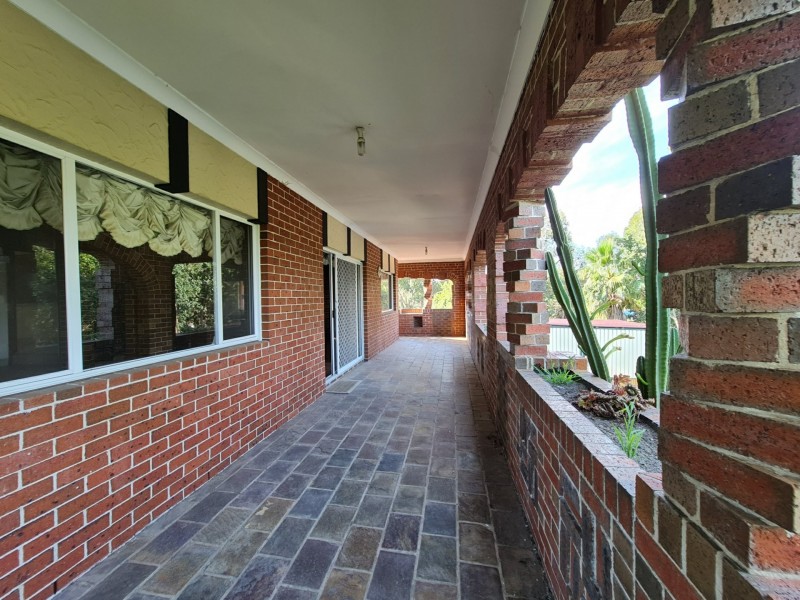 37 Garland Crescent, Bonnyrigg Heights NSW 2177