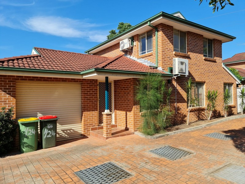 1/24-26 Dransfield Road, Edensor Park NSW 2176