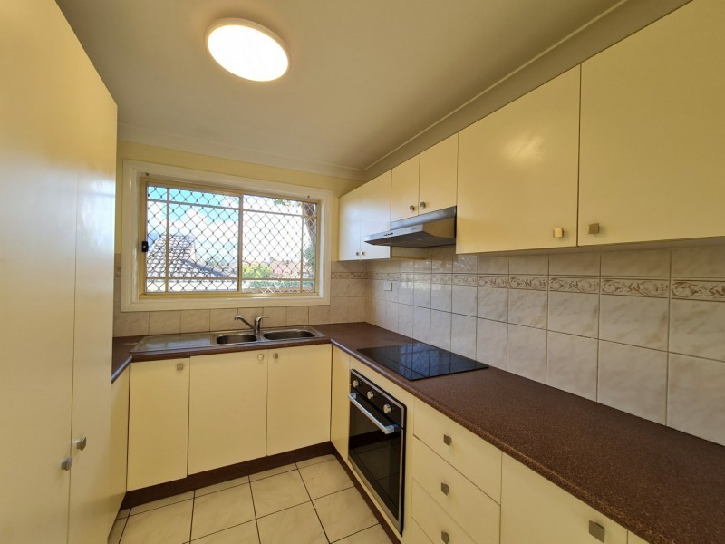 1/24-26 Dransfield Road, Edensor Park NSW 2176