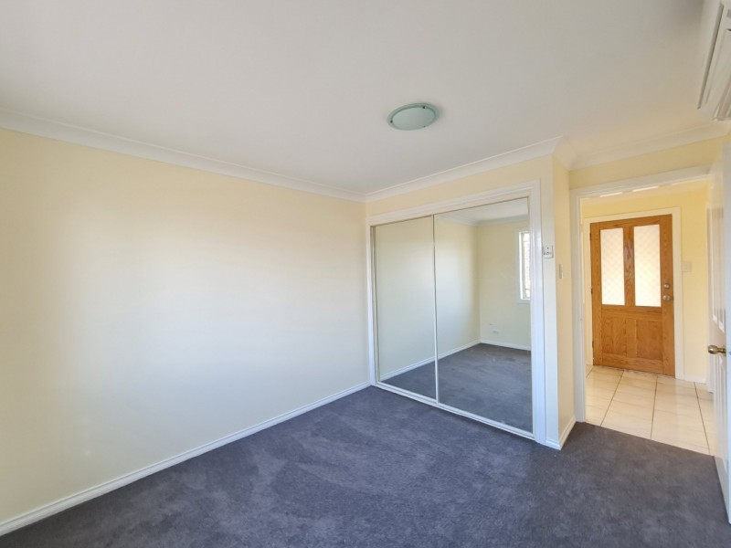 1/24-26 Dransfield Road, Edensor Park NSW 2176