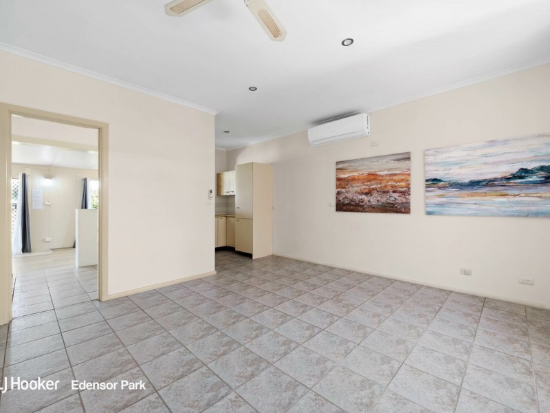 25 Tenth Avenue, Austral NSW 2179