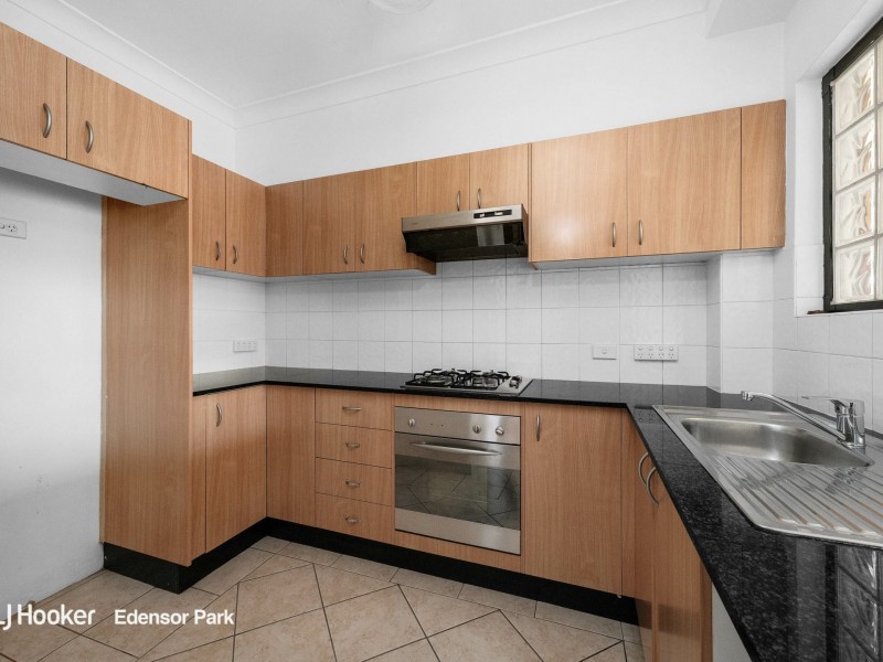Unit 6/12 Charles Street, Liverpool NSW 2170