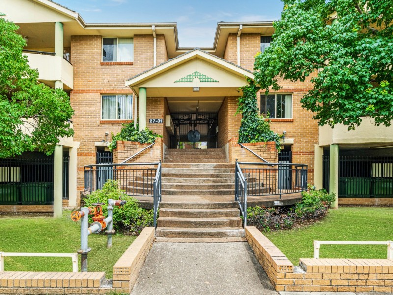 Unit 16/27-31 Kenyon Street, Fairfield NSW 2165