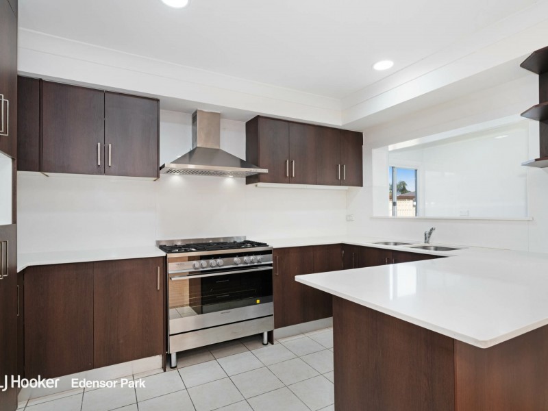 5 Marciano Close, Edensor Park NSW 2176