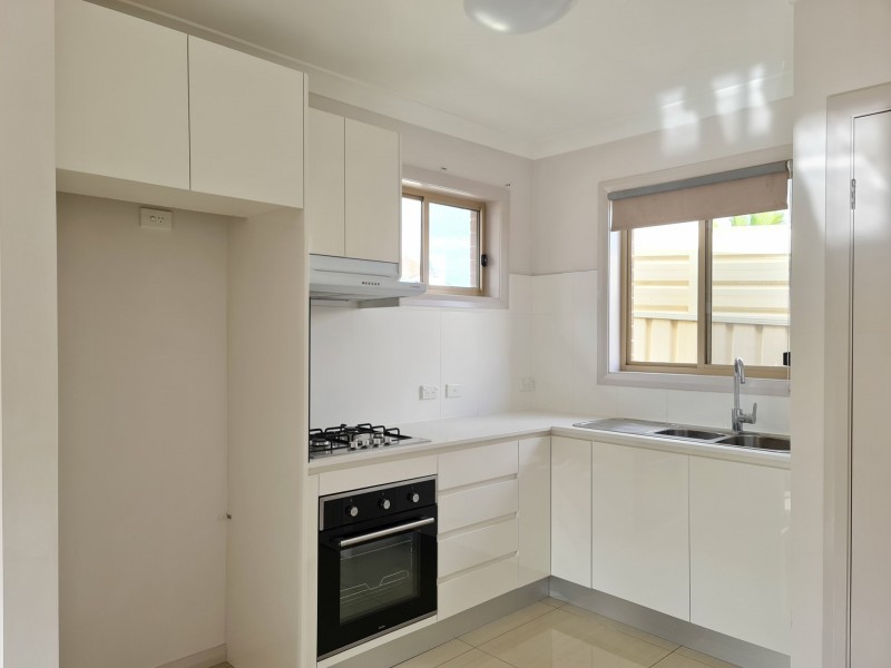 3a Bardia Place, Bossley Park NSW 2176