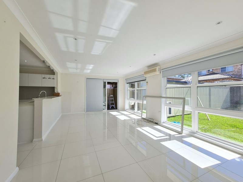 30 Canterbury Road, St Johns Park NSW 2176