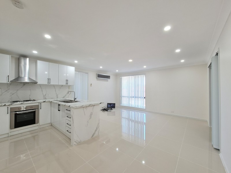 23 Greengate Road, St Helens Park NSW 2560