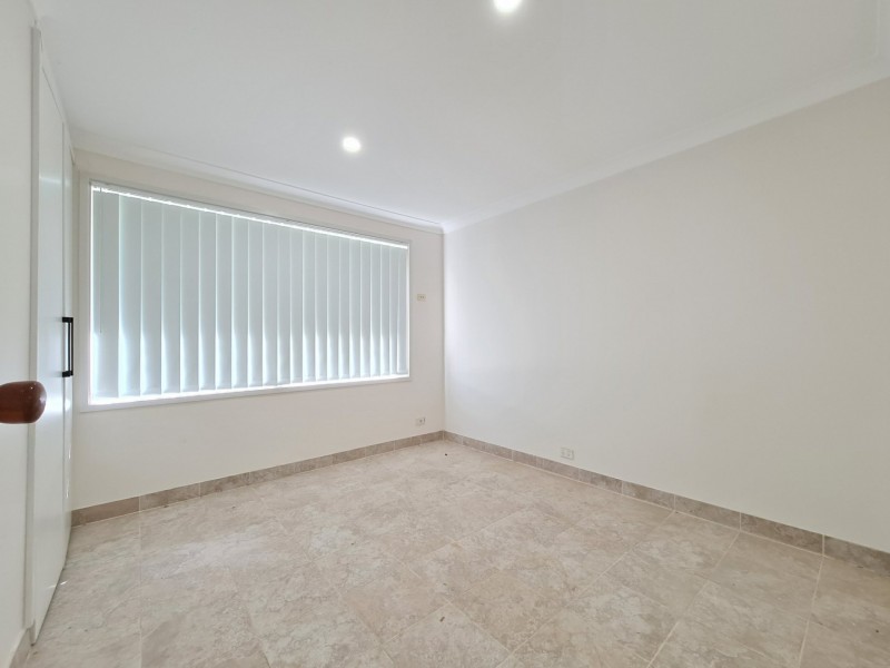 23 Greengate Road, St Helens Park NSW 2560