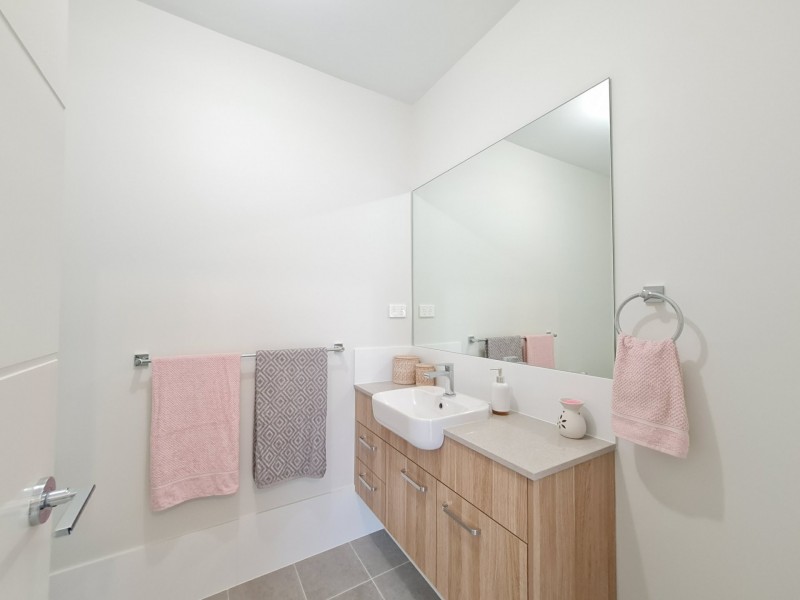 10a Shawnee Street, Greenfield Park NSW 2176