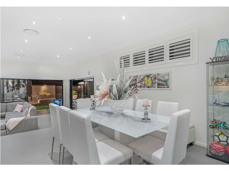 6 Bernard Place, Edensor Park NSW 2176