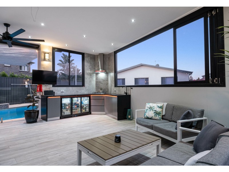 6 Bernard Place, Edensor Park NSW 2176