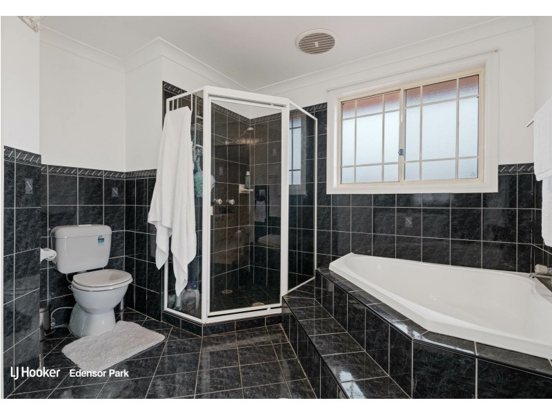 7 Kapovic Street, Edensor Park NSW 2176