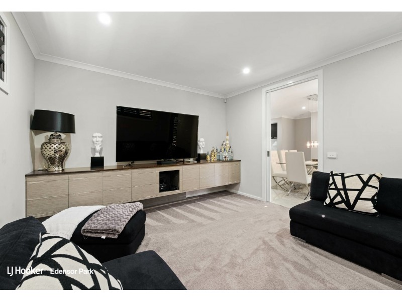 30 Sherrard Avenue, Elizabeth Hills NSW 2171