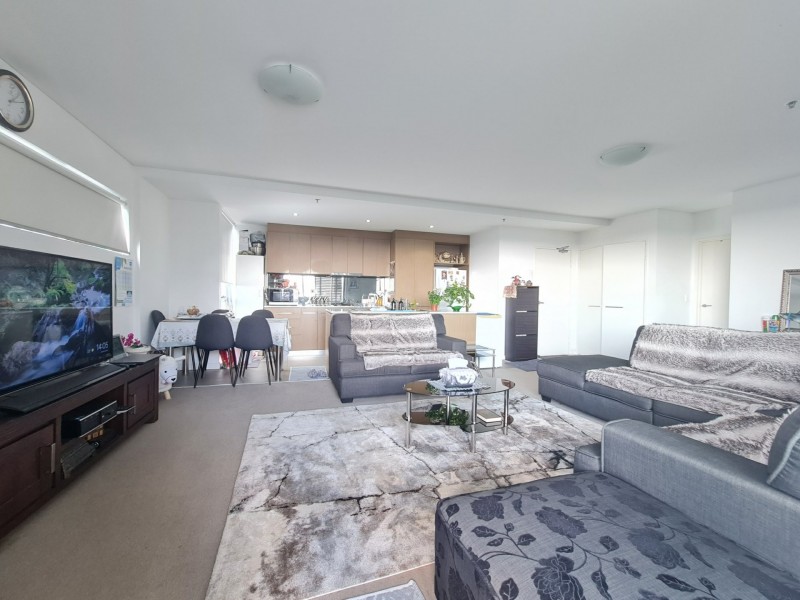 167/2 Browne Parade, Warwick Farm NSW 2170