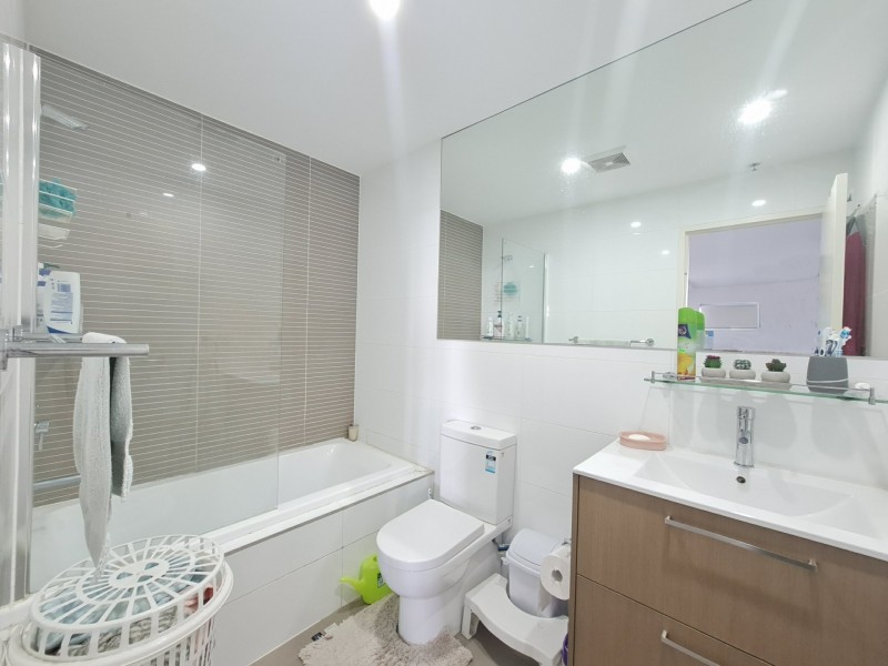 167/2 Browne Parade, Warwick Farm NSW 2170