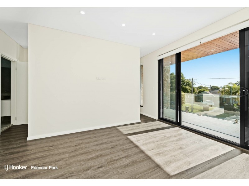 24 Sullivan Avenue, Lurnea NSW 2170