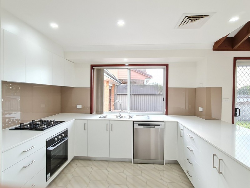 22 Woodman Place, Abbotsbury NSW 2176