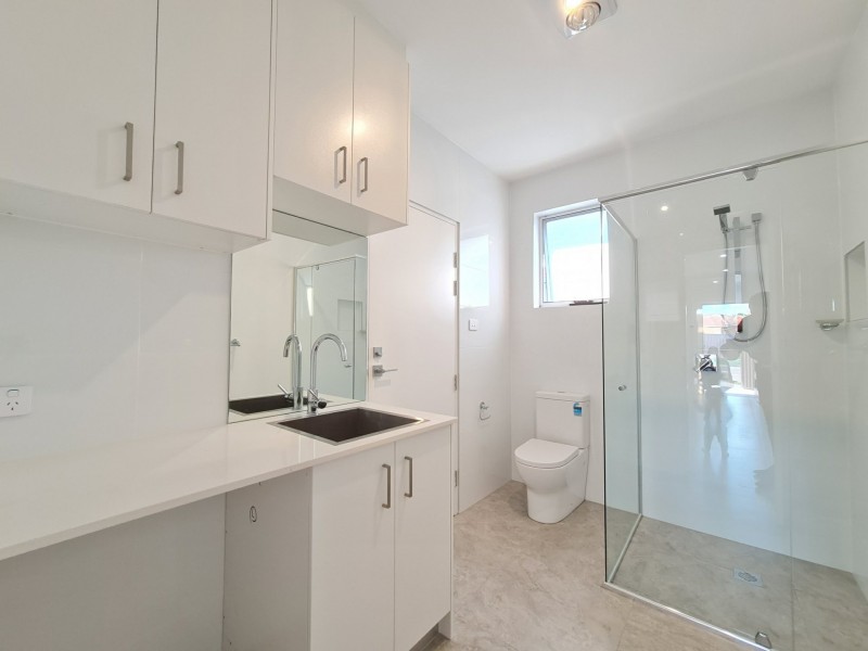 23a Dakota Drive, Bossley Park NSW 2176