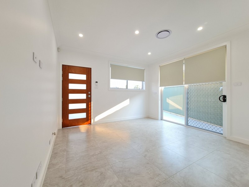 23a Dakota Drive, Bossley Park NSW 2176