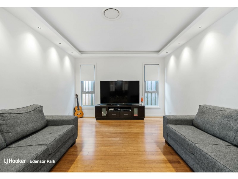 25 Regentville Drive, Elizabeth Hills NSW 2171