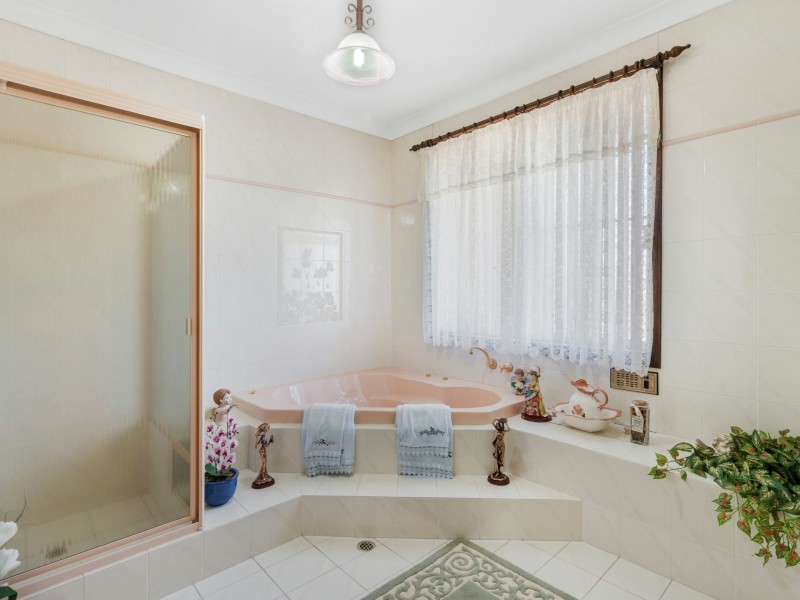 20 Katavich Crescent, Bonnyrigg Heights NSW 2177