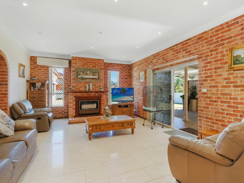 20 Katavich Crescent, Bonnyrigg Heights NSW 2177