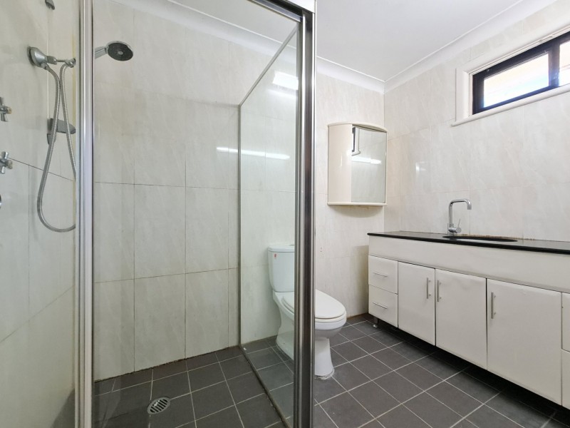 1 Gowrie Place, Cabramatta NSW 2166