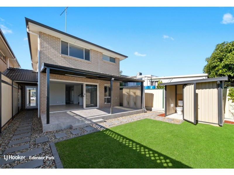 18 Andrew Avenue, Canley Heights NSW 2166