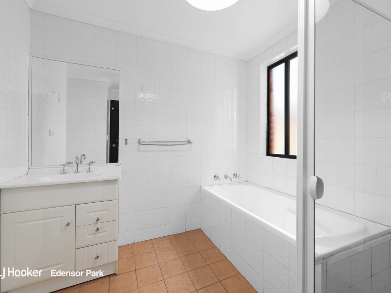 6/12 Charles Street, Liverpool NSW 2170