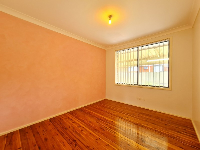 1 Como Place, St Johns Park NSW 2176