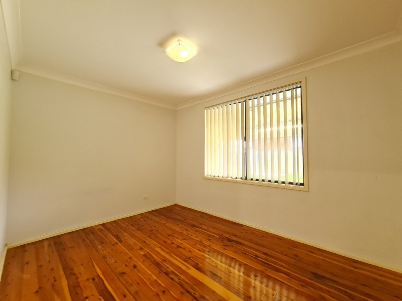 1 Como Place, St Johns Park NSW 2176