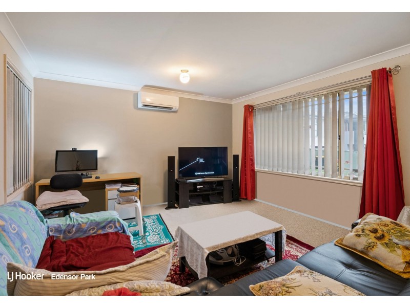 22 Tingha Close, Hinchinbrook NSW 2168