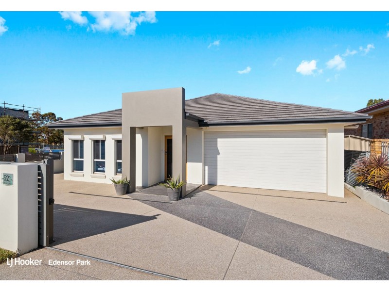 52 Runcorn Street, St Johns Park NSW 2176